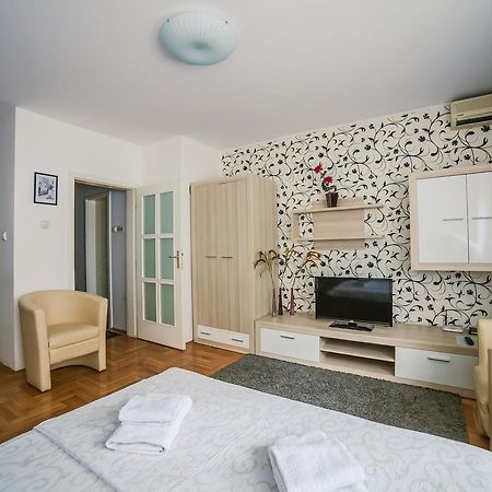 Apartment Stela ベオグラード エクステリア 写真