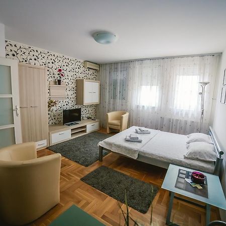 Apartment Stela ベオグラード エクステリア 写真